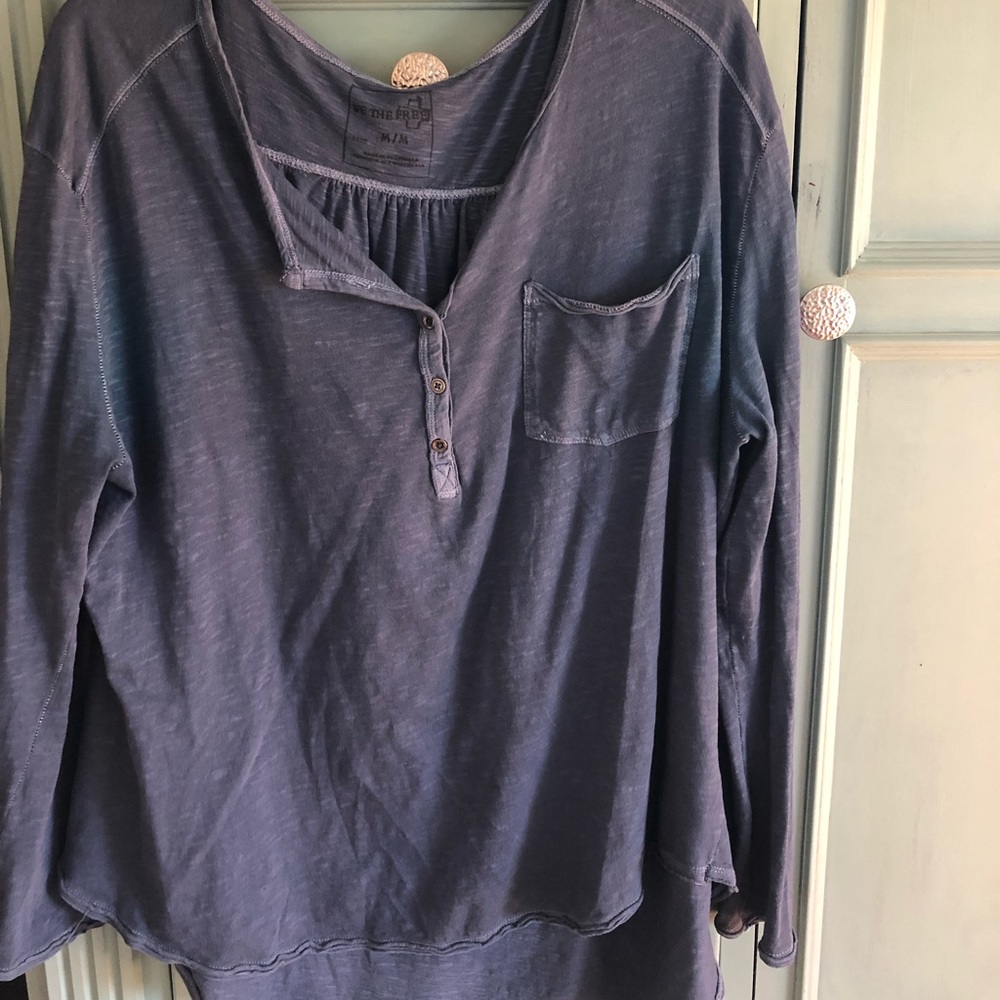 The slouchy long sleeve